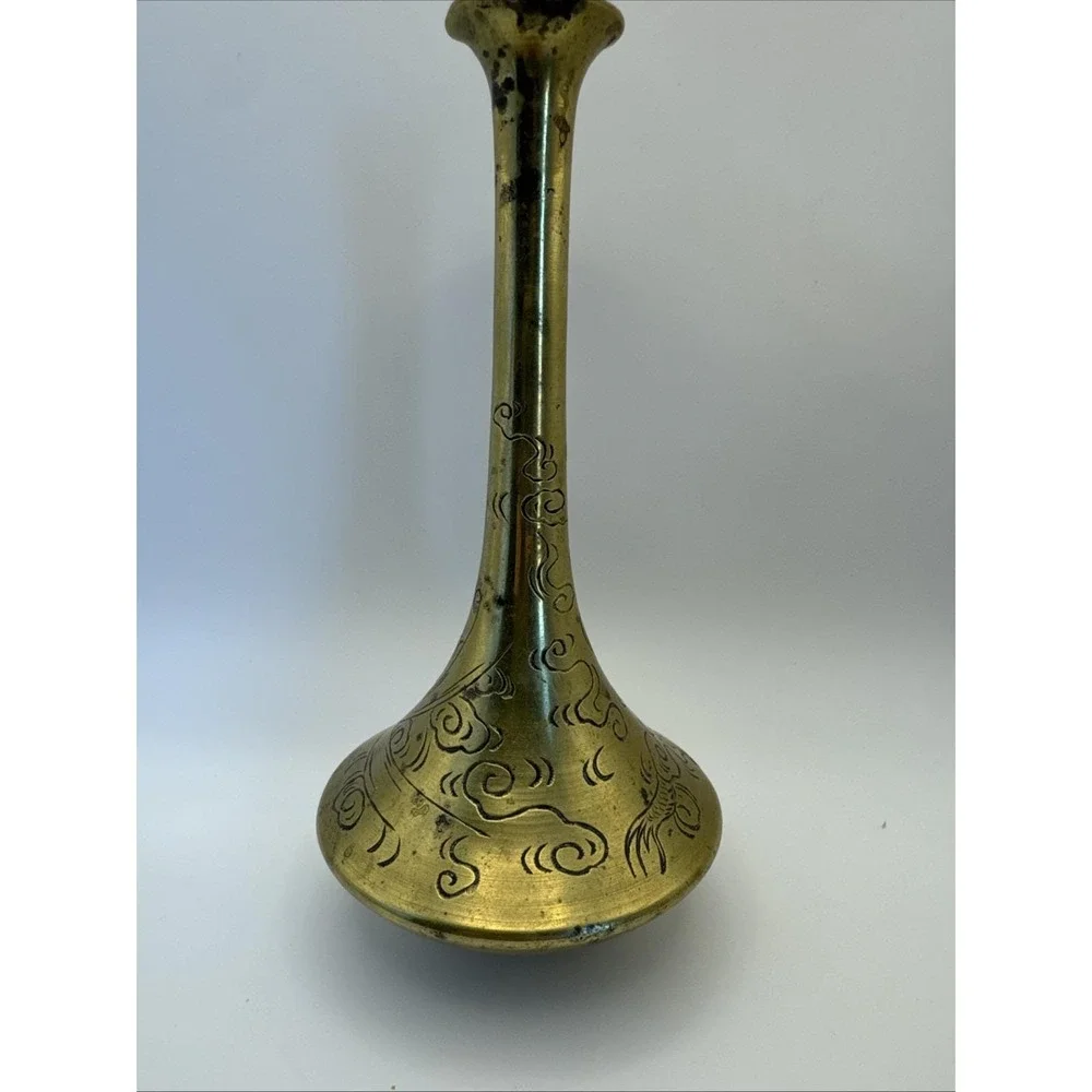 Antique engraved brass Chinese Vase etched dragon‎